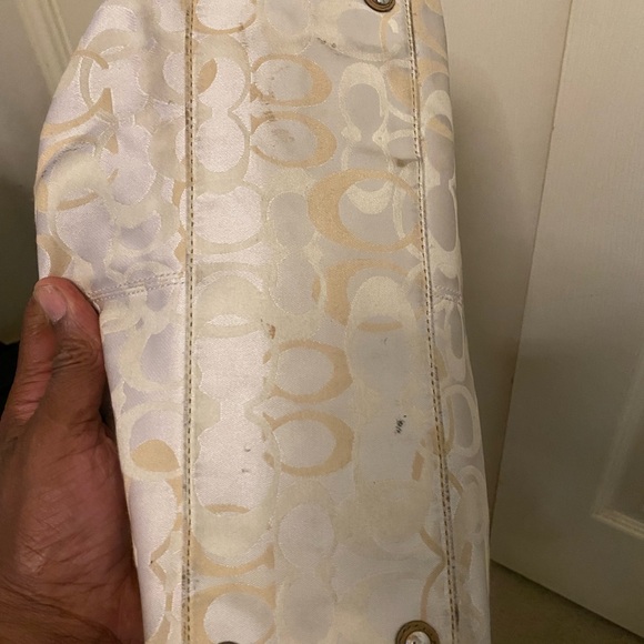 Coach Purse. Used - Picture 3 of 8